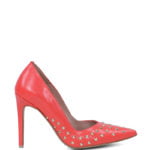 Czerwone skórzane szpilki z ćwiekami